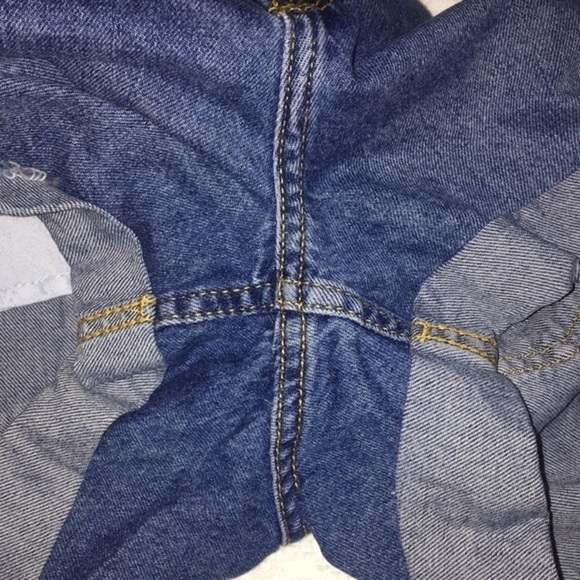 Women’s H&M high waisted roll up hem medium blue wash jean short size 0 - Picture 7 of 8